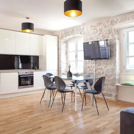 Elegant In With Private Pool And Sea View Podgora (Split-Dalmatia)