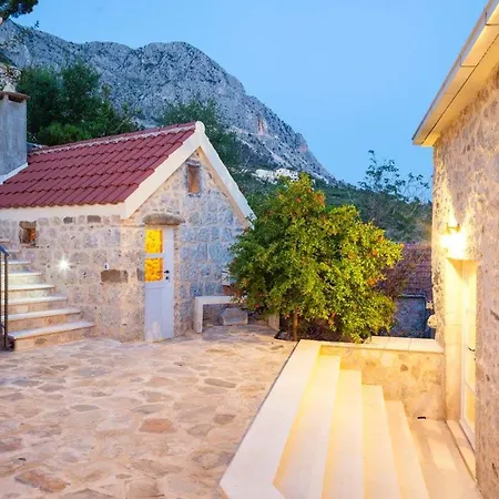 Elegant In With Private Pool And Sea View Podgora (Split-Dalmatia)