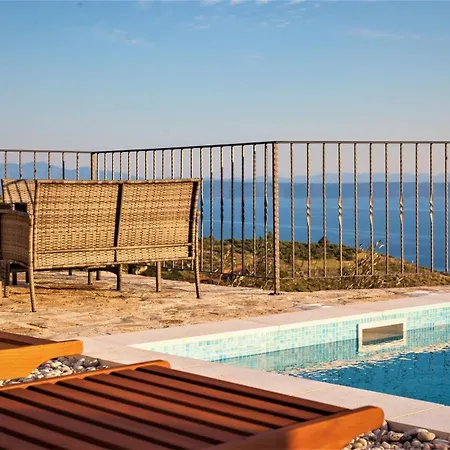 Elegant In With Private Pool And Sea View Βίλα