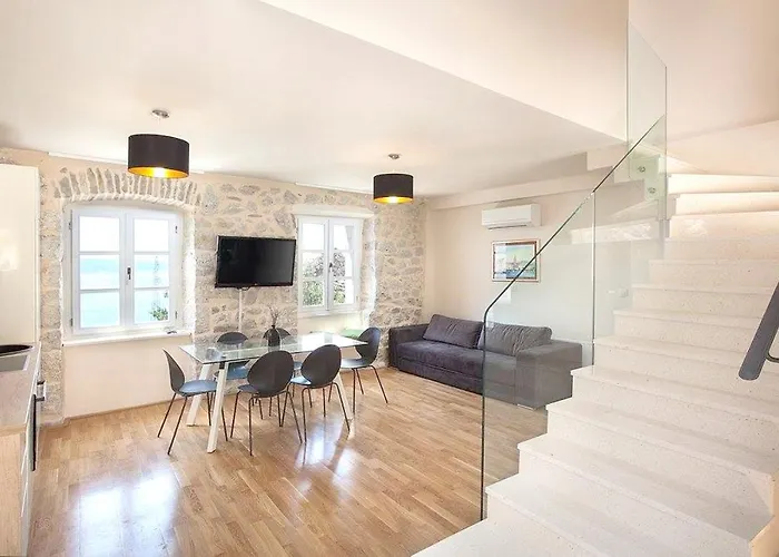 Villa Elegant In With Private Pool And Sea View Podgora (Split-Dalmatia)