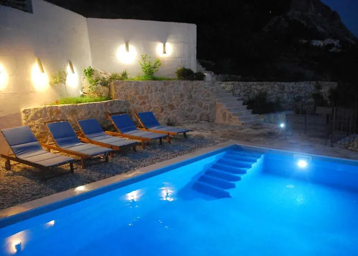 Elegant In With Private Pool And Sea View Villa